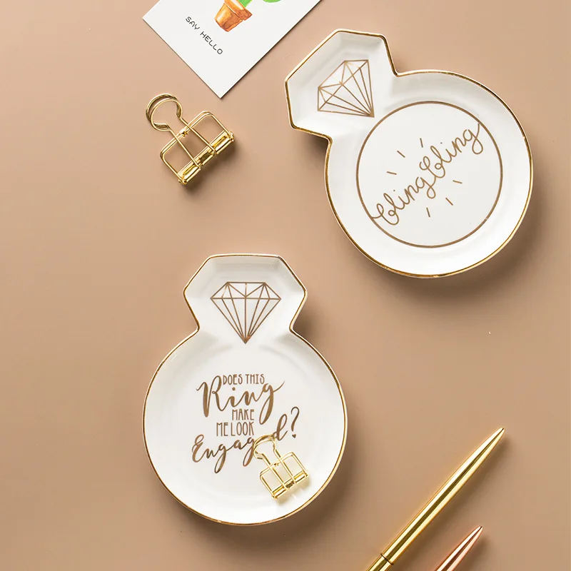 Creative Heart-shaped Delicious Dessert Storage Tray Bow Gold Gilded Letter Small Dish Jewelry Dish Necklace Storage Vanity Tray
Creative Heart-shaped Delicious Dessert Storage Tray Bow Gold Gilded Letter Small Dish Jewelry Dish Necklace Storage Vanity Tray
