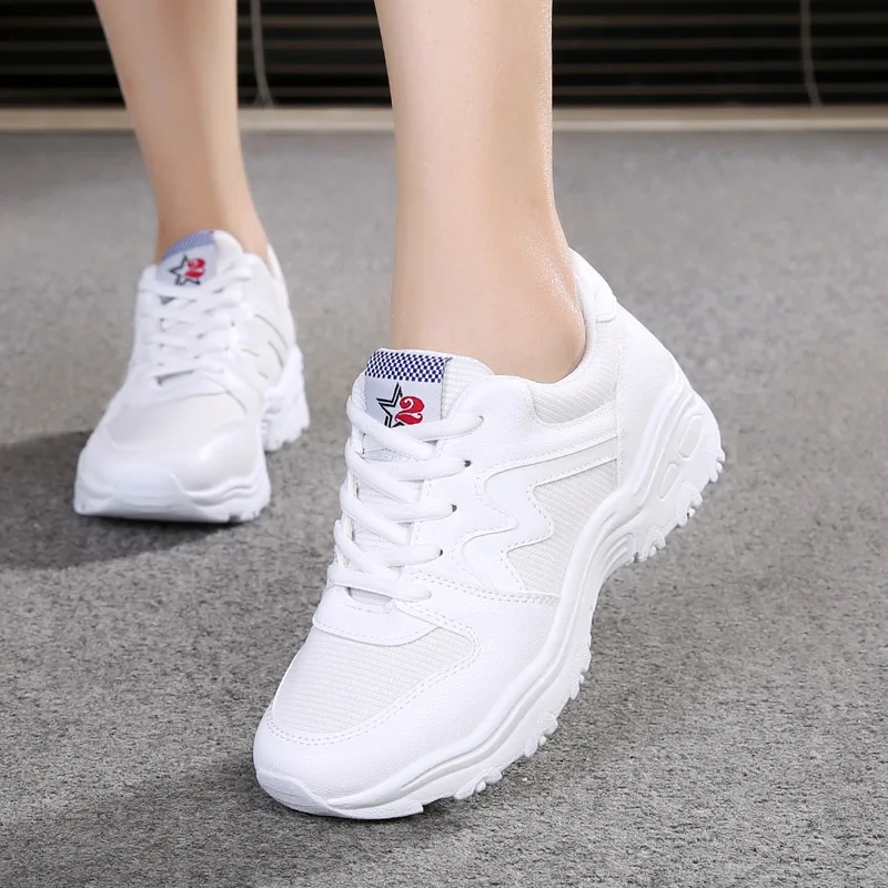 Mujeres zapatos Casual 2018 verano primavera moda plataforma Mujer Zapatos transpirable mujeres zapatillas blanco de encaje
Mujeres zapatos Casual 2018 verano primavera moda plataforma Mujer Zapatos transpirable mujeres zapatillas blanco de encaje