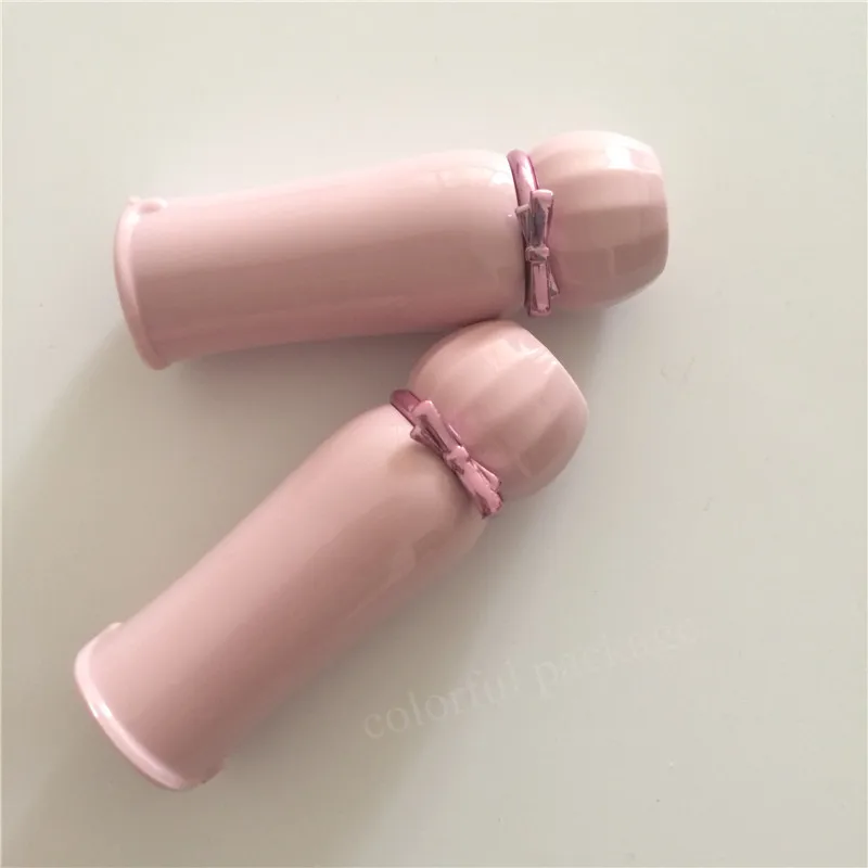 12pcs/lot 12.1MM Matt pink Round Empty Lipstick Tubes Refillable DIY Lip Gloss Lip Balm Containers Cosmetic Tool Wholesale
12pcs/lot 12.1MM Matt pink Round Empty Lipstick Tubes Refillable DIY Lip Gloss Lip Balm Containers Cosmetic Tool Wholesale