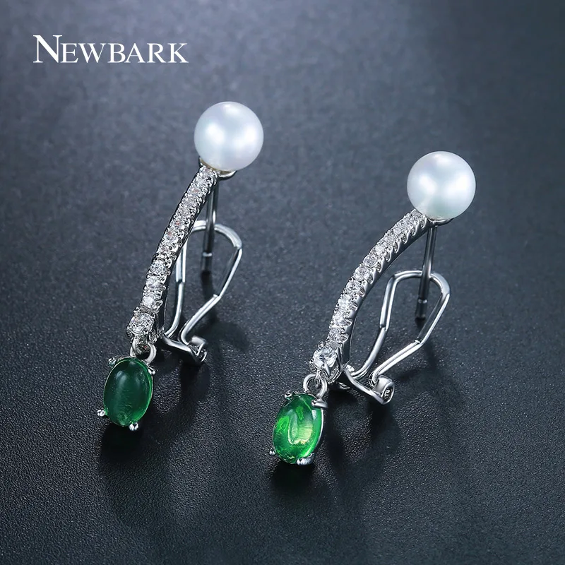 Newbark Geometric Drop Earrings Silver Color With Green Rhinestones Hot Sell Imitation Pearl Female Earrings For Party Gift
Newbark Geometric Drop Earrings Silver Color With Green Rhinestones Hot Sell Imitation Pearl Female Earrings For Party Gift