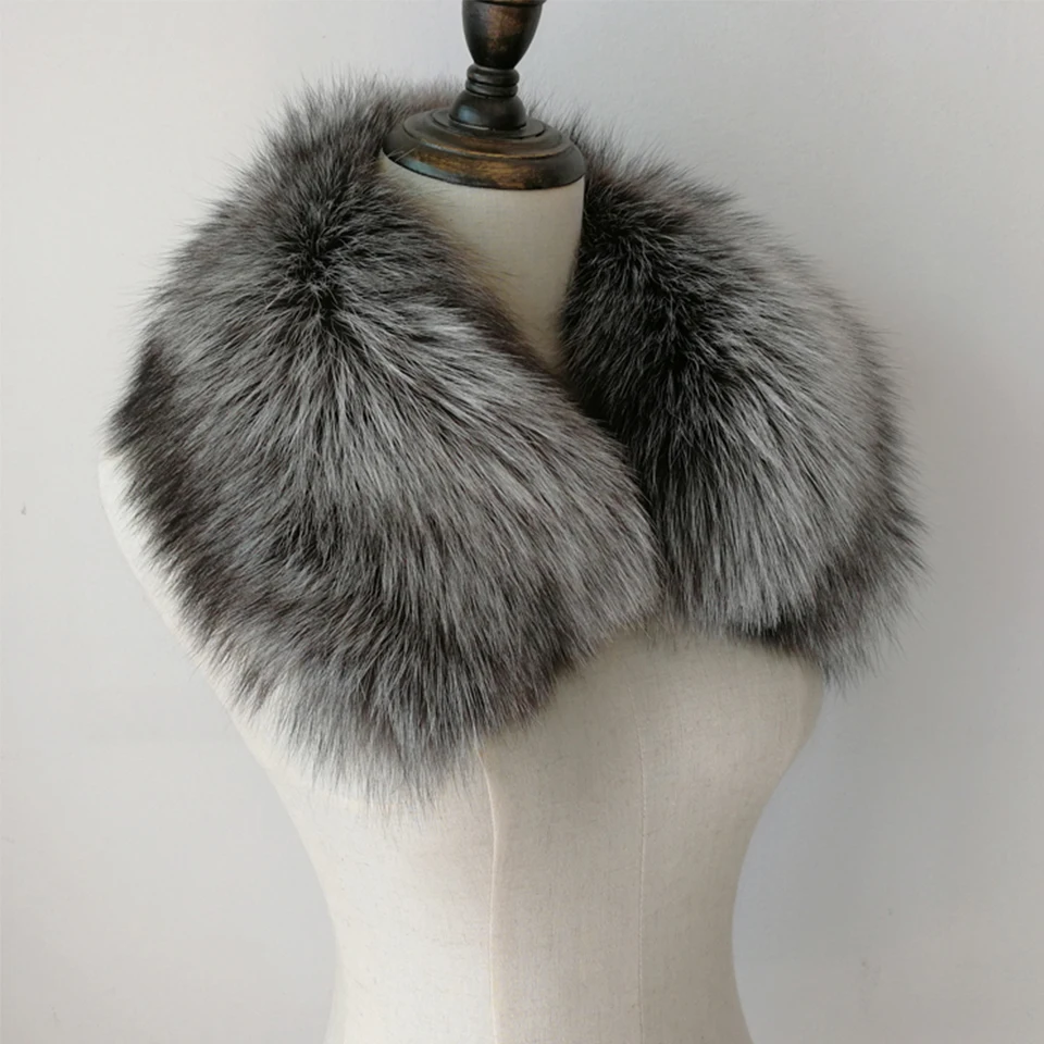 Collar Hot Sale Winter 100% Real Raccoon Natural Fur Collar Womens Scarfs Sweater Scarves Collar Luxury Sliver Fur Neck CN09
Collar Hot Sale Winter 100% Real Raccoon Natural Fur Collar Womens Scarfs Sweater Scarves Collar Luxury Sliver Fur Neck CN09
