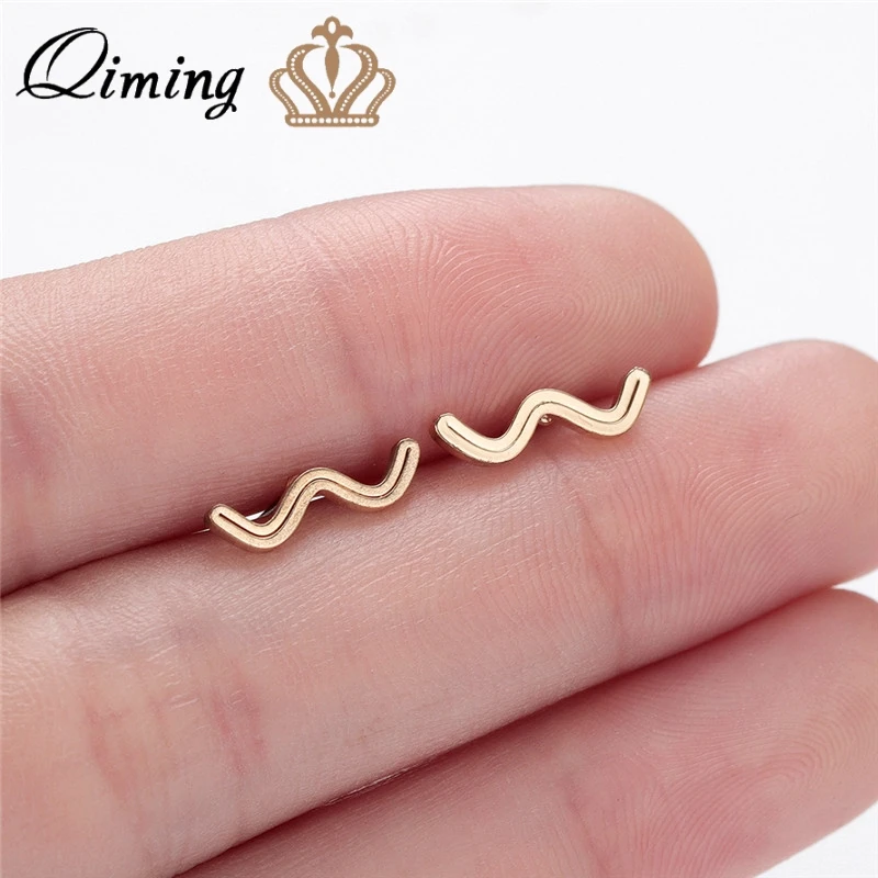 QIMING Stainless Steel Letter W Wave Earring For Women Geometry Everyday Jewelry Simple Mini Stud Earing Kids Gift Bijoux
QIMING Stainless Steel Letter W Wave Earring For Women Geometry Everyday Jewelry Simple Mini Stud Earing Kids Gift Bijoux