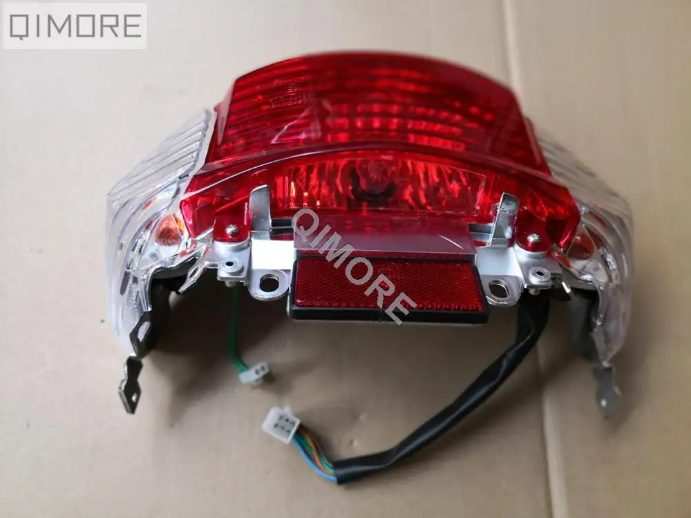 Type 1 Tail light / Taillight / Rear Light for Scooter Tank Urban 50 Roketa Maui MC-08-50 Taotao Funny Peace Sports Lance GTR 50
Type 1 Tail light / Taillight / Rear Light for Scooter Tank Urban 50 Roketa Maui MC-08-50 Taotao Funny Peace Sports Lance GTR 50