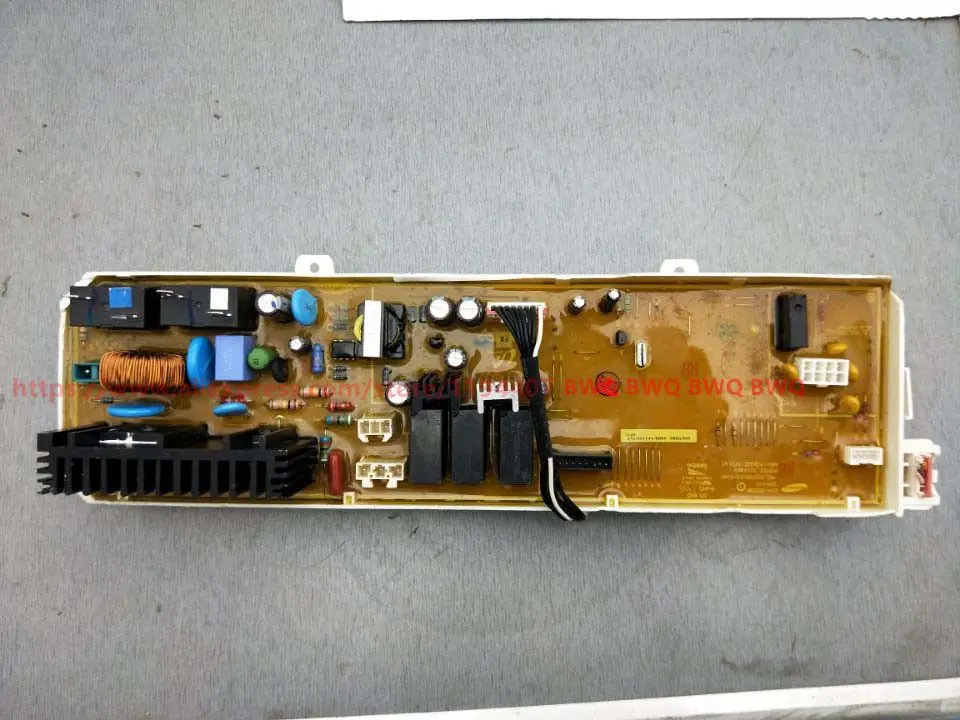 1pc The 90% new for Samsung washing machine computer board dc41-00203b control board
1pc The 90% new for Samsung washing machine computer board dc41-00203b control board