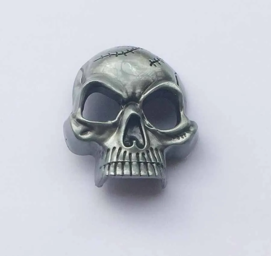 The Fashion Skull Belt Buckle SW-BY672 suitable for 4cm wideth belt with continous stock
The Fashion Skull Belt Buckle SW-BY672 suitable for 4cm wideth belt with continous stock