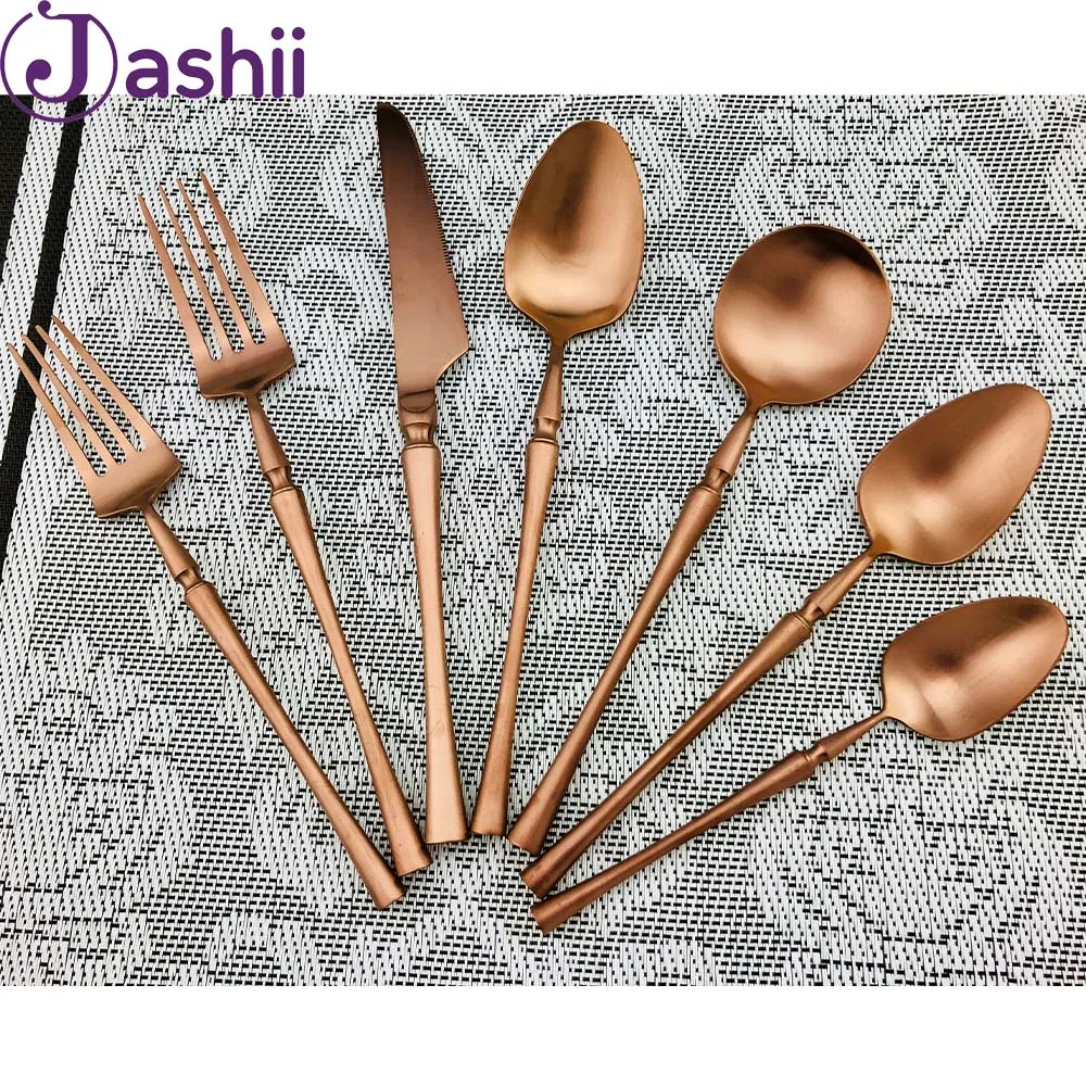 Gorgeous Retro Rose Gold Cutlery Set Copper Stainless Steel Dinnerware Set Knife Forks Teaspoon Wedding Tableware Set 1Piece
Gorgeous Retro Rose Gold Cutlery Set Copper Stainless Steel Dinnerware Set Knife Forks Teaspoon Wedding Tableware Set 1Piece