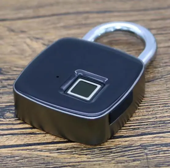 10Sets Fingerprint Padlock Smart Fingerprint Lock Waterproof Dustproof Design Keyless Anti-theft Padlock Suitcase App unlock
10Sets Fingerprint Padlock Smart Fingerprint Lock Waterproof Dustproof Design Keyless Anti-theft Padlock Suitcase App unlock