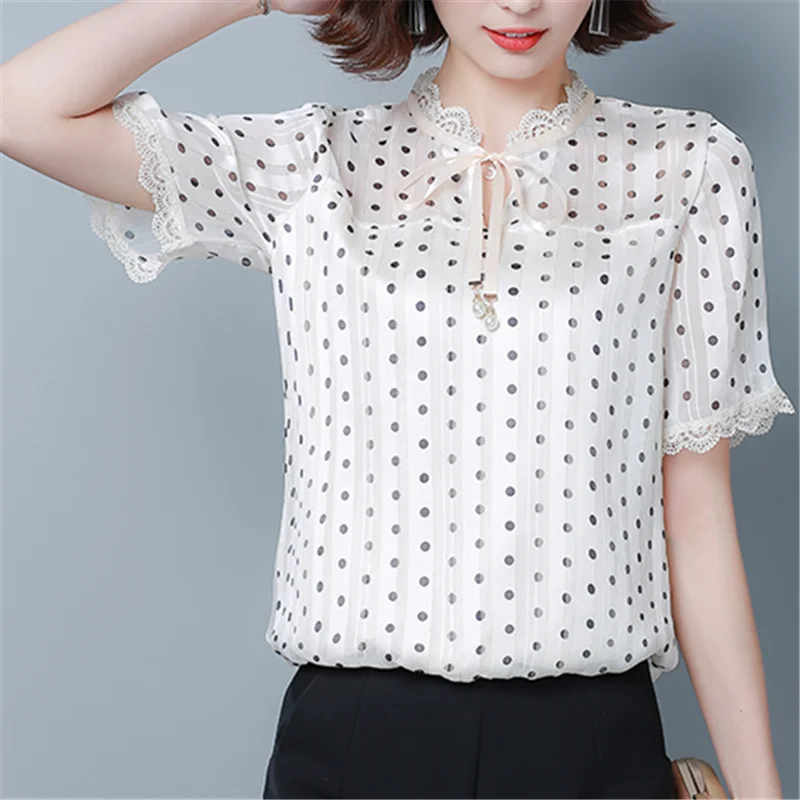 New Fashion Women Chiffon Blouses 2019 Summer Casual Polka Dot Shirt Loose Short Sleeve O Neck Shirt Plus Size Lady Tops Blusas
New Fashion Women Chiffon Blouses 2019 Summer Casual Polka Dot Shirt Loose Short Sleeve O Neck Shirt Plus Size Lady Tops Blusas