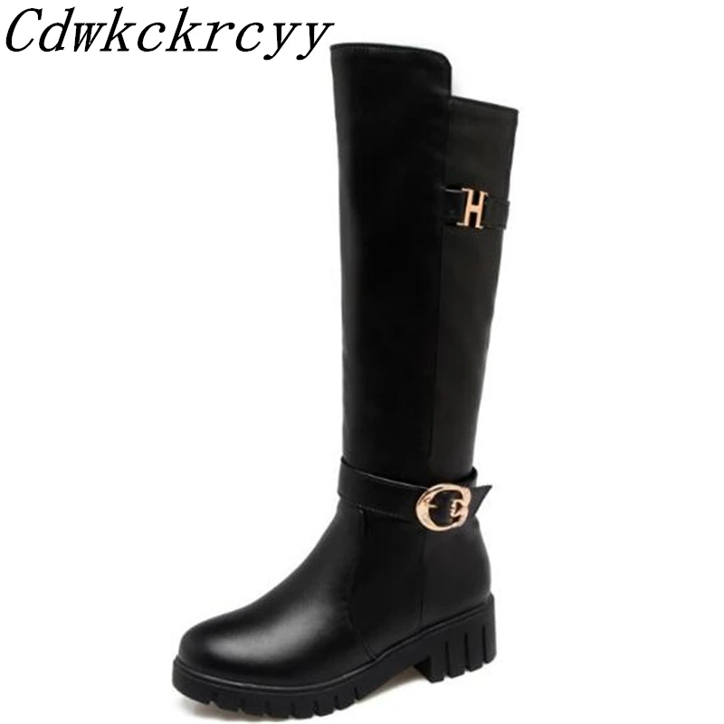 Women Boots Autumn and winter New style fashion Round head Square following Cashmere Keep warm Leisure time Chivalry boots 34-43
Women Boots Autumn and winter New style fashion Round head Square following Cashmere Keep warm Leisure time Chivalry boots 34-43