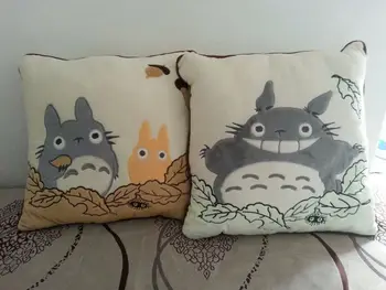 2pcs/set STUDIO GHIBLI My Neighbor Totoro Printed Kawaii Cute Living Room Soft Stuffed Plush Office Winter Cushion Pillow Doll
2pcs/set STUDIO GHIBLI My Neighbor Totoro Printed Kawaii Cute Living Room Soft Stuffed Plush Office Winter Cushion Pillow Doll