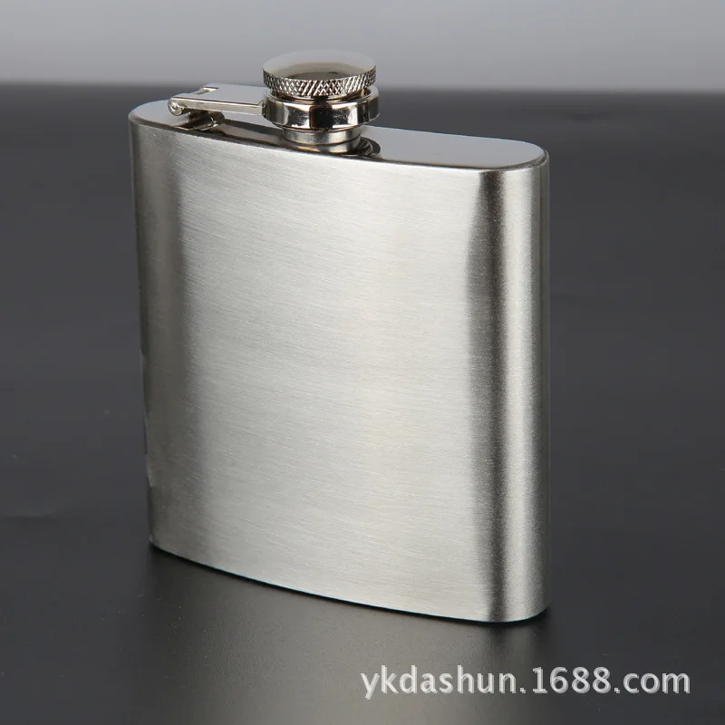 Factory wholesale 6 ounces of genuine goods carry stainless steel wine pot portable wine pot Russian foreign trade wine pot
Factory wholesale 6 ounces of genuine goods carry stainless steel wine pot portable wine pot Russian foreign trade wine pot
