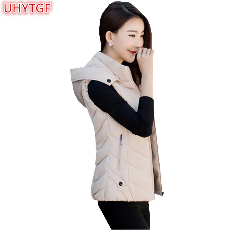 UHYTGF Winter Warm Short Jacket Vests Women 2018 Autumn 4XL Korean Red Ladies Waistcoat Plus size Hooded Sleeveless Tank Top 212
UHYTGF Winter Warm Short Jacket Vests Women 2018 Autumn 4XL Korean Red Ladies Waistcoat Plus size Hooded Sleeveless Tank Top 212