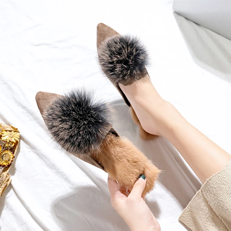 Pointed Toe fur slippers flat heels platform sandals genuine fox hair slides fur mules leather loafers plush shoes winter women
Pointed Toe fur slippers flat heels platform sandals genuine fox hair slides fur mules leather loafers plush shoes winter women