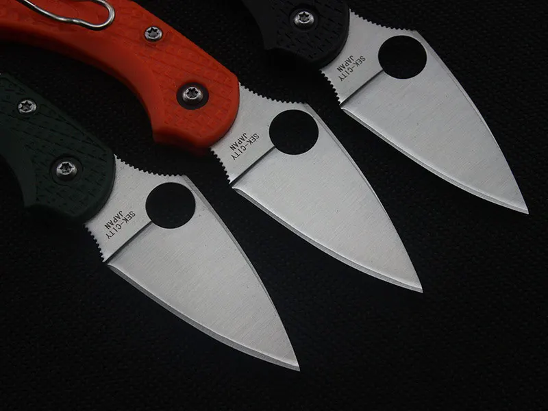 4587651505_1880496611