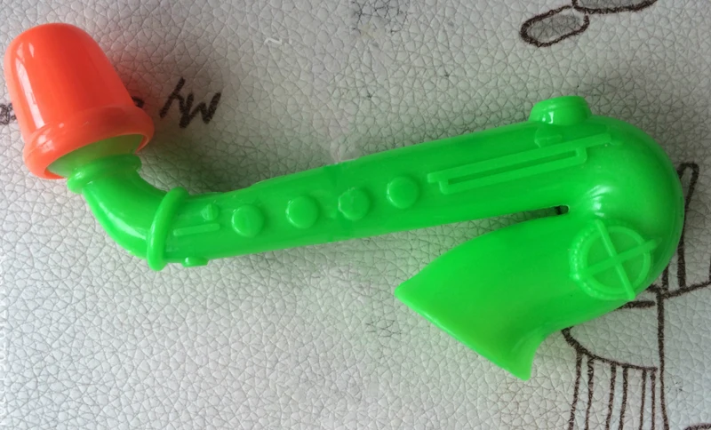 Free ship cheap 24x Dazzling mini plastic saxophone whistle kids party sound noise maker toys favors bag pinata stock fillers
Free ship cheap 24x Dazzling mini plastic saxophone whistle kids party sound noise maker toys favors bag pinata stock fillers