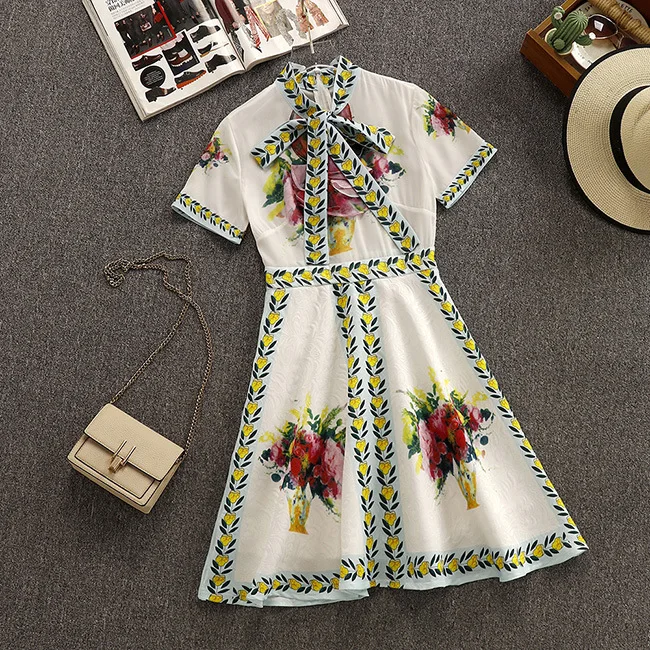 2019 Summer New Arrival Fairy Vintage Dress Floral Slim Waist Bow Neck Short Sleeve Sweet Mini Dress Chiffon Free Shipping 
2019 Summer New Arrival Fairy Vintage Dress Floral Slim Waist Bow Neck Short Sleeve Sweet Mini Dress Chiffon Free Shipping