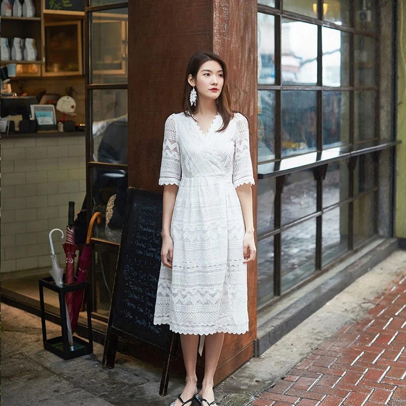 2019 Summer Woman V-Neck Half Sleeve White Lace Midi Dress Ladies Wrap Dresses Strand Jurkjes 
2019 Summer Woman V-Neck Half Sleeve White Lace Midi Dress Ladies Wrap Dresses Strand Jurkjes