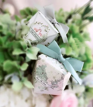 50pcs European diamond shape green/black/red/pink flamingo, deer flowers Candy Boxes Party Wedding Favors sweet Gift Box
50pcs European diamond shape green/black/red/pink flamingo, deer flowers Candy Boxes Party Wedding Favors sweet Gift Box