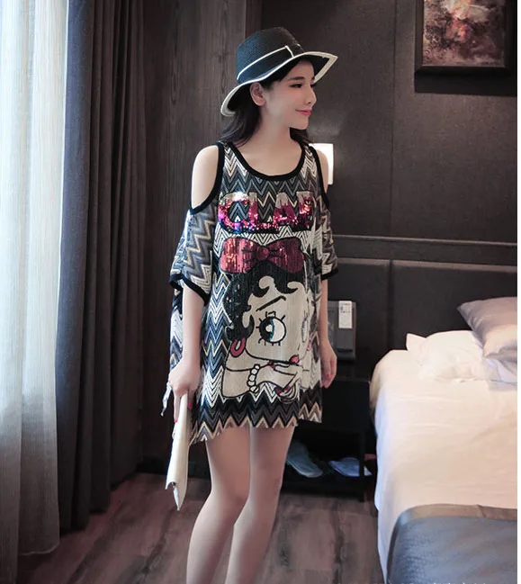 Hollow Out Shoulder Women Long Tees Cartoon Sequins Short Sleeve Tops Plus Size Loose T-Shirt Dress
Hollow Out Shoulder Women Long Tees Cartoon Sequins Short Sleeve Tops Plus Size Loose T-Shirt Dress