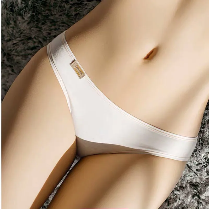 New Modal Panties Women Underwear Low-Rise Briefs Girls Seamless Underwear Sexy Panties Hot Sale
New Modal Panties Women Underwear Low-Rise Briefs Girls Seamless Underwear Sexy Panties Hot Sale
