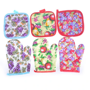 2pcs/Set Thickening High Temperature Oven Glove Cute Kitchen Cooking Microwave Oven Mitt Insulated Non-slip Glove
2pcs/Set Thickening High Temperature Oven Glove Cute Kitchen Cooking Microwave Oven Mitt Insulated Non-slip Glove