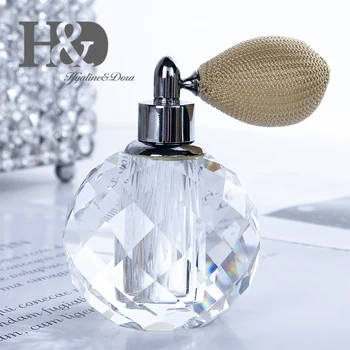 H&D 10ML Clear Crystal Perfume Bottle with Short Spray Atomizer Great Gift Refillable Faceted Bottle For Home Wedding Decoration
H&D 10ML Clear Crystal Perfume Bottle with Short Spray Atomizer Great Gift Refillable Faceted Bottle For Home Wedding Decoration
