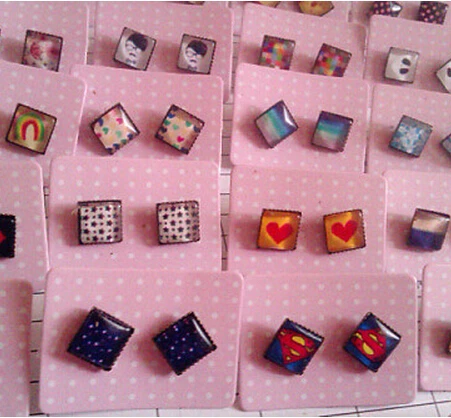 (MIN MIX ORDER IS $10) Vintage 8mm square the time gem magnet stud earring plaid pavans
(MIN MIX ORDER IS $10) Vintage 8mm square the time gem magnet stud earring plaid pavans