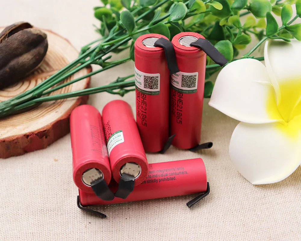 10pcs 100%Original Daweikala for LG HE2 18650 3000mAh battery 3.6V discharge 20A dedicated electronic cigarette +DIY Nicke
10pcs 100%Original Daweikala for LG HE2 18650 3000mAh battery 3.6V discharge 20A dedicated electronic cigarette +DIY Nicke