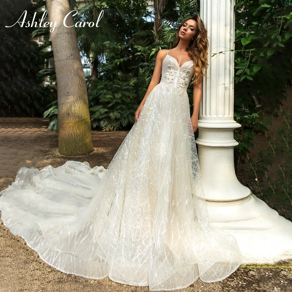 Ashley Carol Sexy Sweetheart Beaded Appliques Backless Lace Wedding Dress 2019 New Spaghetti Straps Chapel Train Wedding Gowns
Ashley Carol Sexy Sweetheart Beaded Appliques Backless Lace Wedding Dress 2019 New Spaghetti Straps Chapel Train Wedding Gowns