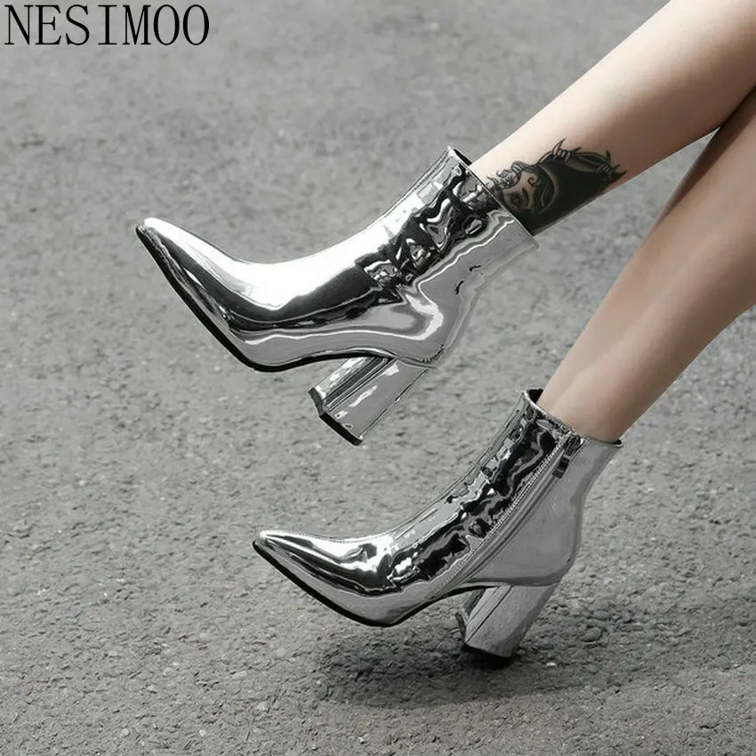 NESIMOO 2019 Women Ankle Boots Zipper Women Shoes Pu Leather Winter Warm Fashion Black Sliver Gold Women Shoes Size 34-42
NESIMOO 2019 Women Ankle Boots Zipper Women Shoes Pu Leather Winter Warm Fashion Black Sliver Gold Women Shoes Size 34-42