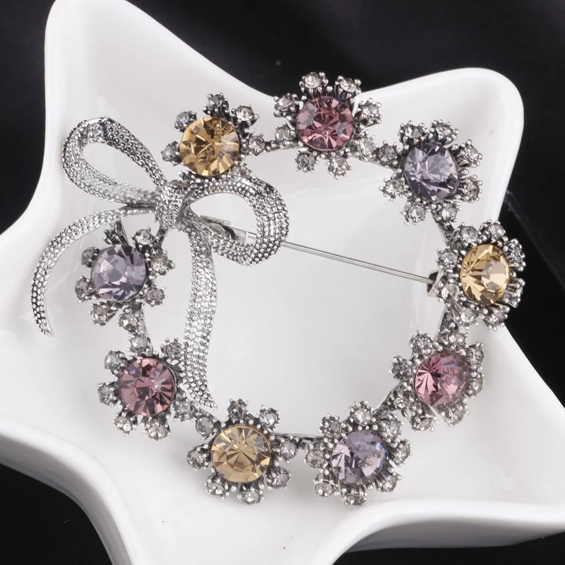 CocoANGEL Fashion Vintage Colorful Crystal Garland Brooch Pins Jewelry Fashion For Women
CocoANGEL Fashion Vintage Colorful Crystal Garland Brooch Pins Jewelry Fashion For Women