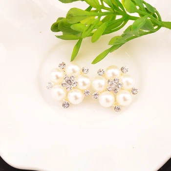 Rhinestone Pearl Button Used On Invitation 20MM 100pcs/lot Silver Tone Shank Back
Rhinestone Pearl Button Used On Invitation 20MM 100pcs/lot Silver Tone Shank Back