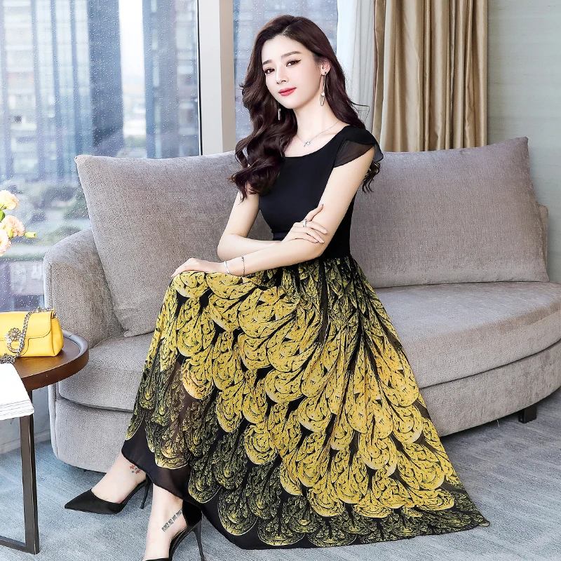 Large size women's new 2019 summer beach dress Bohemian long short-sleeved printed high waist chiffon big swing dress
Large size women's new 2019 summer beach dress Bohemian long short-sleeved printed high waist chiffon big swing dress