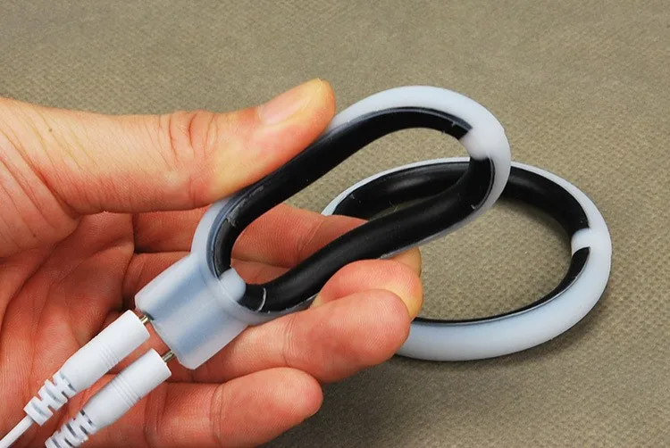 Электростимулятор пениса и мошонки 