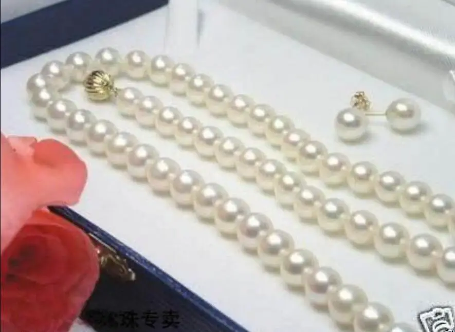 Free Shipping >>>> Fashion Charming 7-8MM White Cultured Pearl Necklace Earring Set
Free Shipping >>>> Fashion Charming 7-8MM White Cultured Pearl Necklace Earring Set