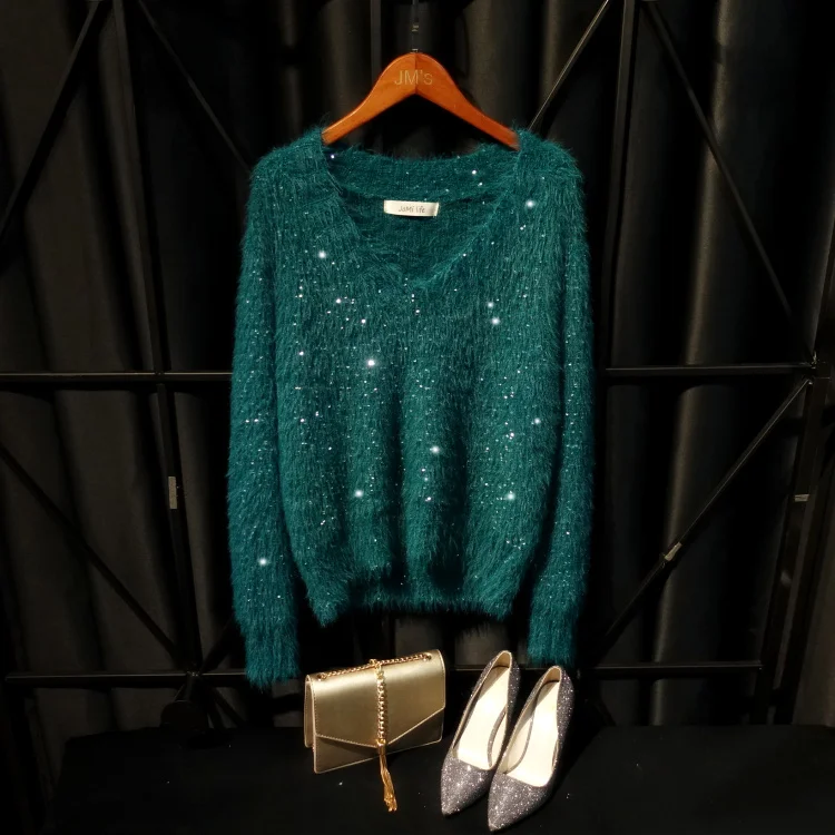 Cakucool Women Sequined Autumn Sweaters Warm Long Sleeve V-neck Jumper Shiny Embellish Elegant Knit Pullover Furry Sweaters Lady
Cakucool Women Sequined Autumn Sweaters Warm Long Sleeve V-neck Jumper Shiny Embellish Elegant Knit Pullover Furry Sweaters Lady