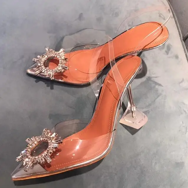 2019 Hot European Gladiator Crystals Women Sandals Transparent Heel PVC Pointed Toe Slingbacks High Heel Sandals Women
2019 Hot European Gladiator Crystals Women Sandals Transparent Heel PVC Pointed Toe Slingbacks High Heel Sandals Women