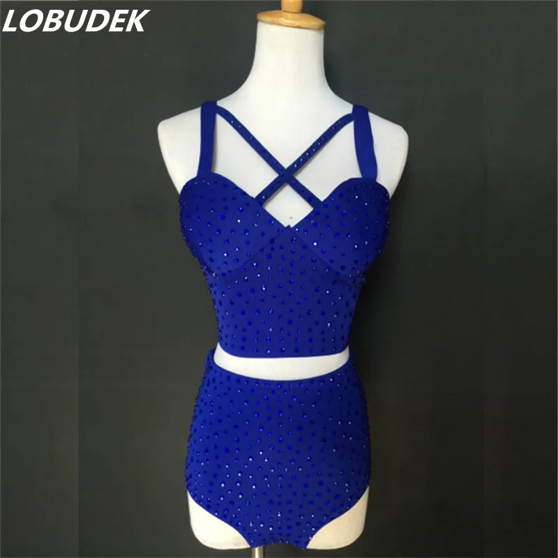 (Top+shorts) Bright Crystals sexy Female Suits set full diamond slim stage costume women dancer show DJ DS performance wears
(Top+shorts) Bright Crystals sexy Female Suits set full diamond slim stage costume women dancer show DJ DS performance wears