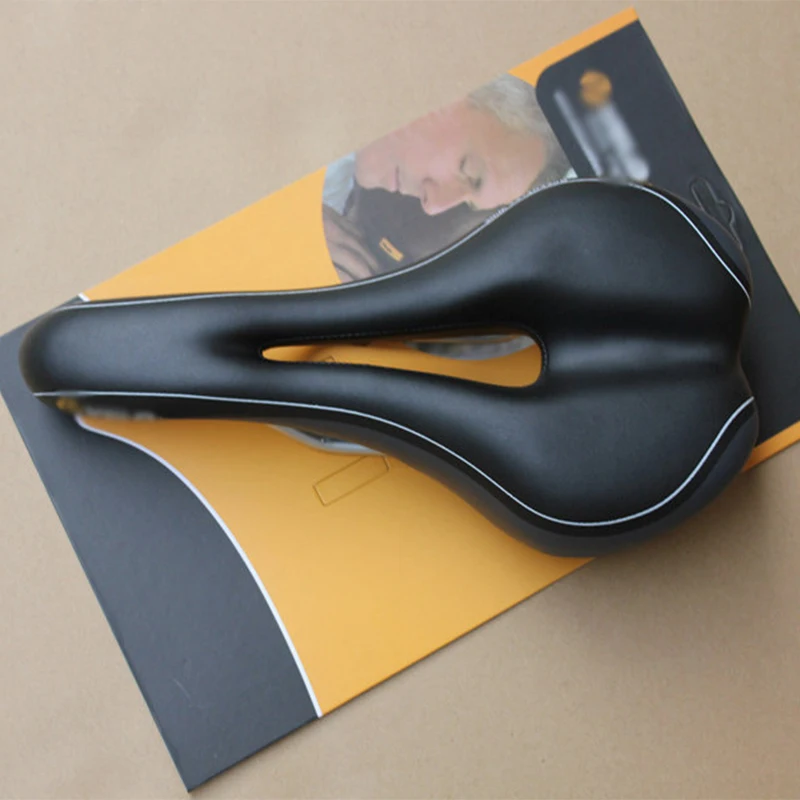 AOXIN Bike Saddle Sale Real 2017 Carbon Saddle Parts Selim Sella Carbonio Bicycle Cushion Mountain Seat Comfortable Front Mat
AOXIN Bike Saddle Sale Real 2017 Carbon Saddle Parts Selim Sella Carbonio Bicycle Cushion Mountain Seat Comfortable Front Mat