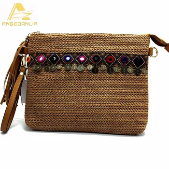 National envelope Shoulder Bag Embroidery Straw fabric Handmade Embroidered Bohemian Women Ethnic Cross-Body Handbag
National envelope Shoulder Bag Embroidery Straw fabric Handmade Embroidered Bohemian Women Ethnic Cross-Body Handbag