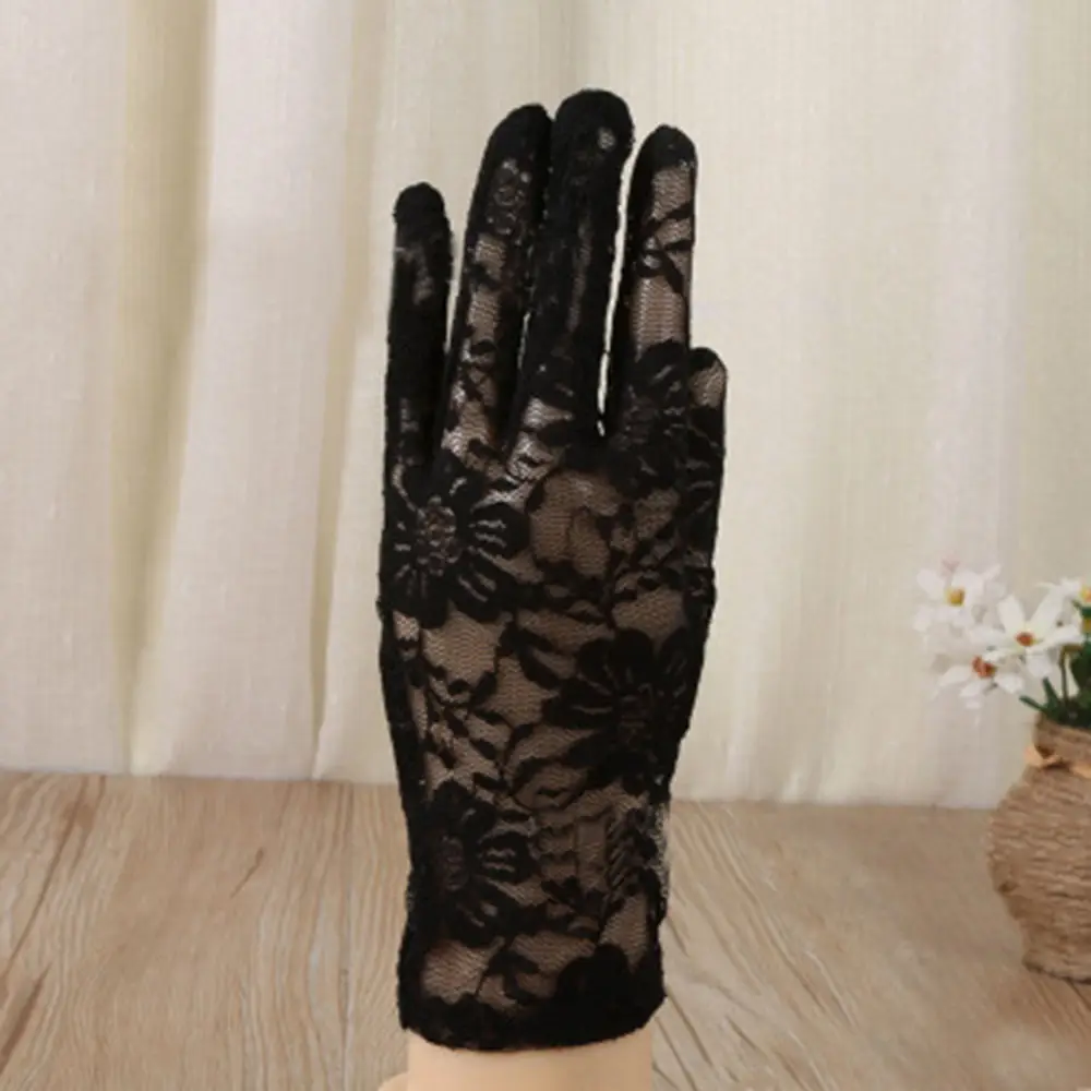 White Black Short Wedding Gloves Finger Bridal Gloves for Women Bride Lace Gloves Luva De Noiva Wedding Accessories
White Black Short Wedding Gloves Finger Bridal Gloves for Women Bride Lace Gloves Luva De Noiva Wedding Accessories