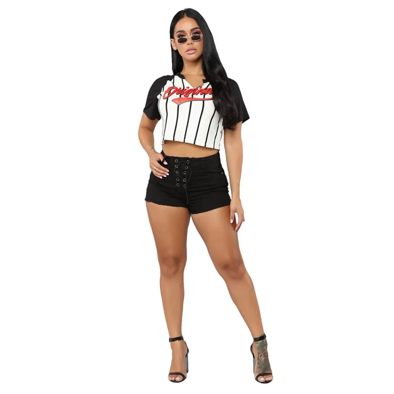Summer new hot fashion women's denim shorts Slim high waist ladies pants sexy lace tassel thin section women's denim shorts
Summer new hot fashion women's denim shorts Slim high waist ladies pants sexy lace tassel thin section women's denim shorts