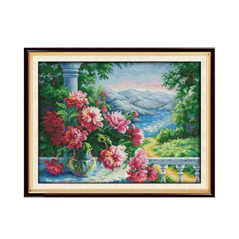 Beautiful landscape mountain handmade DIY cross-stitch embroidery flowers in full bloom spring vase decoration illust
Beautiful landscape mountain handmade DIY cross-stitch embroidery flowers in full bloom spring vase decoration illust