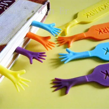 4pcs/lot Creative Help Me Bookmark Funny Books Mark Novelty page holder Stationery Office school supplies Gift
4pcs/lot Creative Help Me Bookmark Funny Books Mark Novelty page holder Stationery Office school supplies Gift
