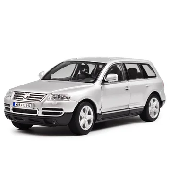 New 1:24 Scale VW Touareg Diecast Alloy Car Model The Door Can Opened For Kids Birthday Gifts Toys Collection Free Shipping
New 1:24 Scale VW Touareg Diecast Alloy Car Model The Door Can Opened For Kids Birthday Gifts Toys Collection Free Shipping