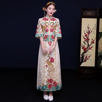 High quality Hand weaving Beige Spring Cheongsam wedding dress For Overseas Chinese Women Sexy Long Qi Pao Oriental bride Outfit
High quality Hand weaving Beige Spring Cheongsam wedding dress For Overseas Chinese Women Sexy Long Qi Pao Oriental bride Outfit