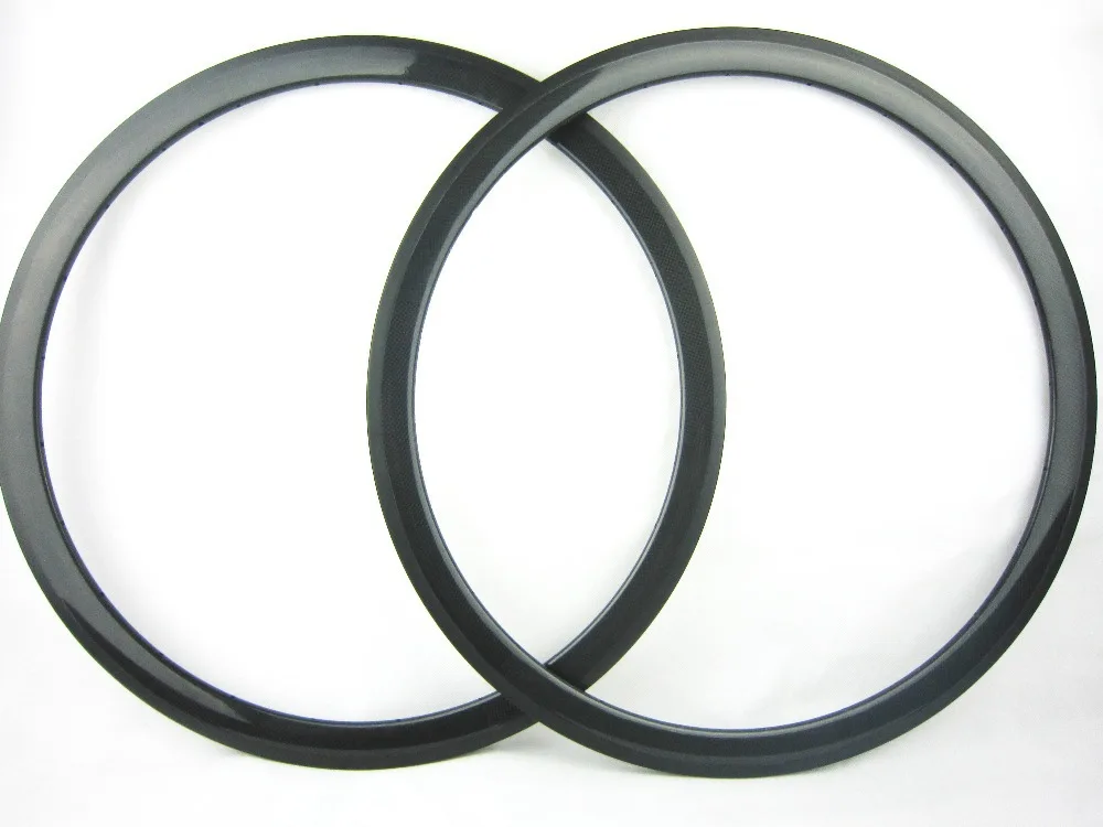 free shipping light weight road bike rim 700C high quality full carbon fiber 38mm profile 25mm wdith
free shipping light weight road bike rim 700C high quality full carbon fiber 38mm profile 25mm wdith