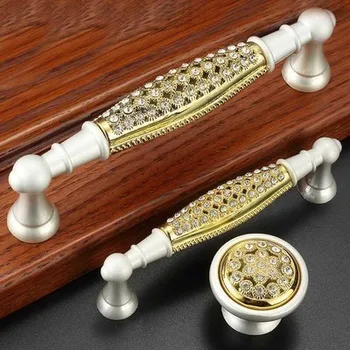 3.75'' 5'' Crystal Dresser Handles Gold Drawer Pull Handles / Kitchen Cabinet Door Handles Decoration Hardware 96mm 128mm
3.75'' 5'' Crystal Dresser Handles Gold Drawer Pull Handles / Kitchen Cabinet Door Handles Decoration Hardware 96mm 128mm