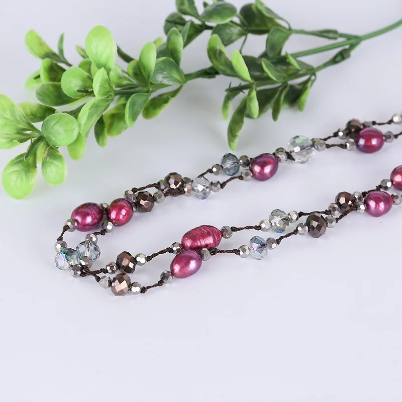 Fashionable ladies multi layer Necklace sgqn natural freshwater pearls and crystal with all kinds of ball engagement occasions.
Fashionable ladies multi layer Necklace sgqn natural freshwater pearls and crystal with all kinds of ball engagement occasions.