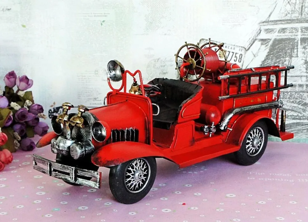 vintage classic Distressed antique iron fire engine fire truck hand-made craft model for home coffee bar ornaments decoration
vintage classic Distressed antique iron fire engine fire truck hand-made craft model for home coffee bar ornaments decoration